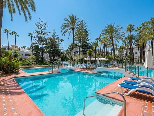 Piso en venta en Puerto Banus, Málaga Costa del Sol