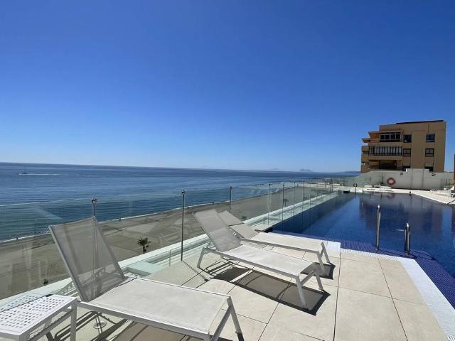 Piso en Venta en Puerto de Estepona