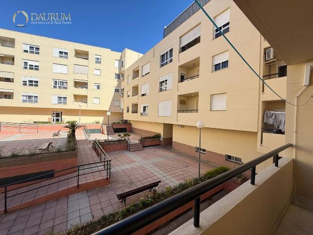 Piso en Venta en Puerto de Estepona