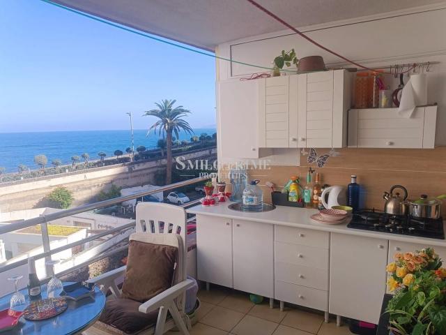 Piso en venta en Puerto de la Cruz, Zona Martiánez. Encantador apartamento de 1 dormitorio en venta en el Complejo Martiánez, Puerto de la Cruz. Pisos Puerto de la.