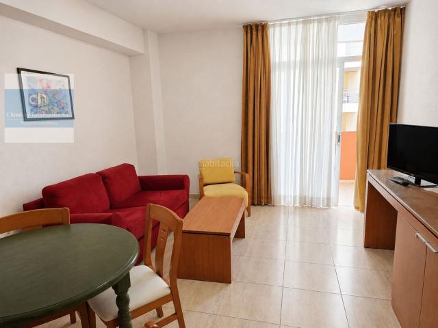 Piso en venta en Puerto de la Cruz, Zona Martiánez. Piso de 1 dormitorio con piscina comunitaria junto al Lago Martiánez y la playa. Pisos Puerto de la.