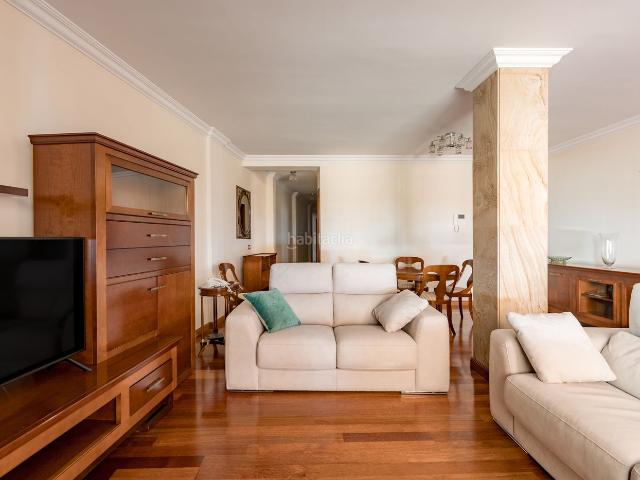 Piso en venta en Puerto de la Cruz, Zona Martiánez. Piso de tres dormitorios en el casco histórico del Puerto de la Cruz. Pisos Puerto de la.