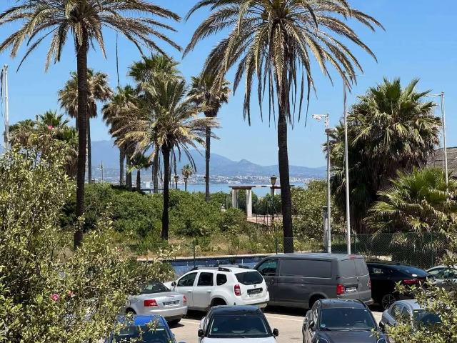 Piso en Venta en Puerto de la Duquesa