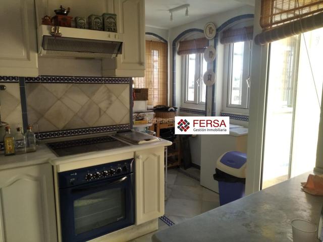 Piso en venta en Puerto de Santa María El, Puerto Sherry. FERSA INMOBILIARIA COMERCIALIZA EN EXCLUSIVA PISO EN PUERTO SHERRY CON VISTAS FRONTALES A LA MARINA. Pisos Puerto de Santa María.