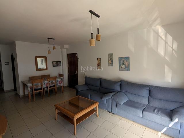Piso en venta en Puerto del Rosario, Buenavista Rosa Vila. ¡Descubre tu nuevo hogar en la calle Virgen de la Peña, Puerto del Rosario!. Pisos Puerto del.
