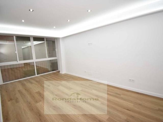 Piso en Venta en Puerto Deportivo