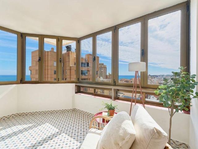 Piso en Venta en Puerto Deportivo