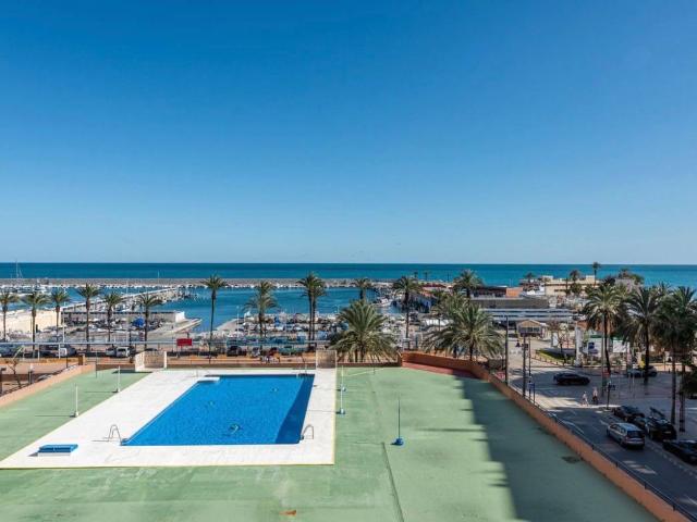 Piso en Venta en Puerto Deportivo