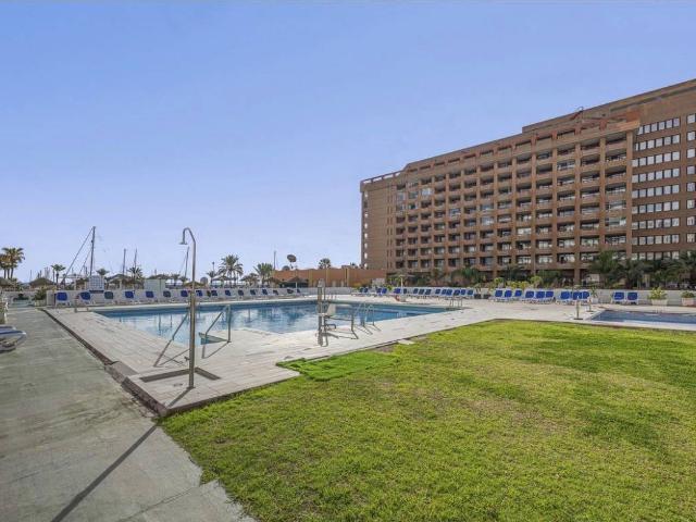 Piso en Venta en Puerto Deportivo