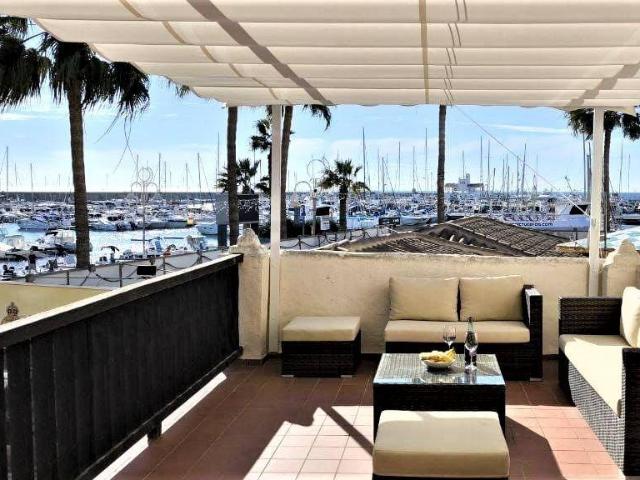 Piso en Venta en Puerto Marina