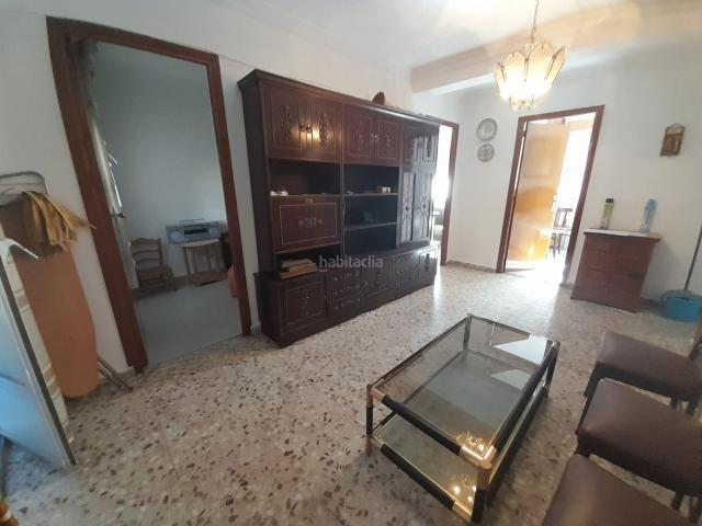 Piso en venta en Puertollano, PAU 2 600. Piso para entrar a vivir cerca Paseo San Gregorio. Pisos.