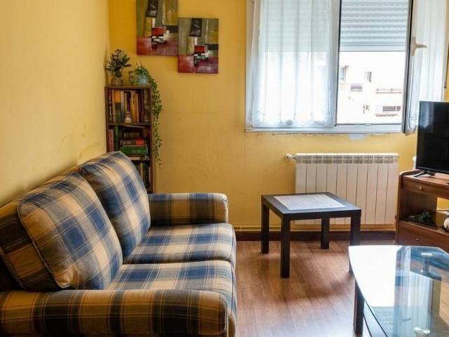 Piso en Venta en Pumarín