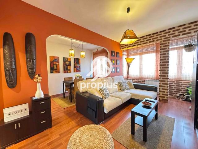 Piso en Venta en Pumarín