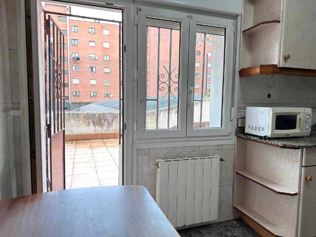 Piso en Venta en Pumarín