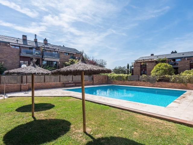 Piso En Venta En Punta Galea, Las Rozas – Urbanización Priva. 0m² Monte Rozas