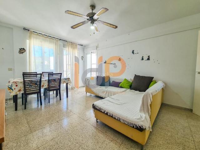 Piso en venta en Purchena. Pisos.
