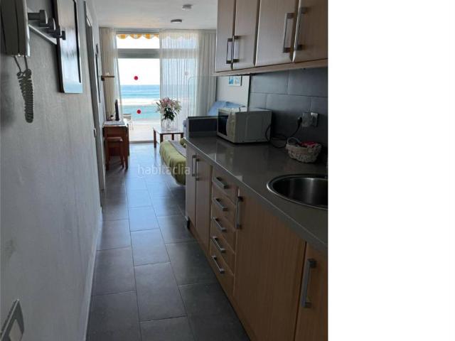 Piso en venta en Palmas de Gran Canaria Las, Altavista Don Zoilo. Piso en venta en Ciudad Alta35011. Pisos Palmas de Gran Canaria.