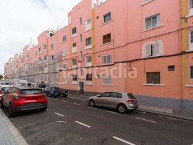 Piso en venta en Palmas de Gran Canaria Las, Escaleritas. Pisos Palmas de Gran Canaria.