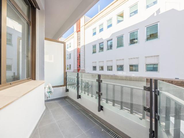 Piso en venta en Palmas de Gran Canaria Las, Santa Catalina Canteras. Lujo y Confort a Pasos del Mar Exclusivo Piso Estilo UrbanoCostero en Estreno. Pisos Palmas de Gran Canaria.