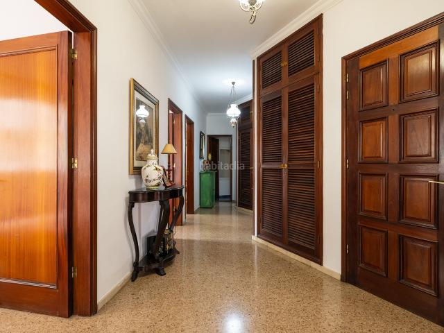Piso en venta en Palmas de Gran Canaria Las, Santa Catalina Canteras. Pisos Palmas de Gran Canaria.