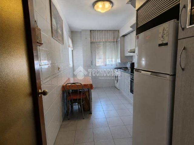Piso en Venta en Palomeras Bajas