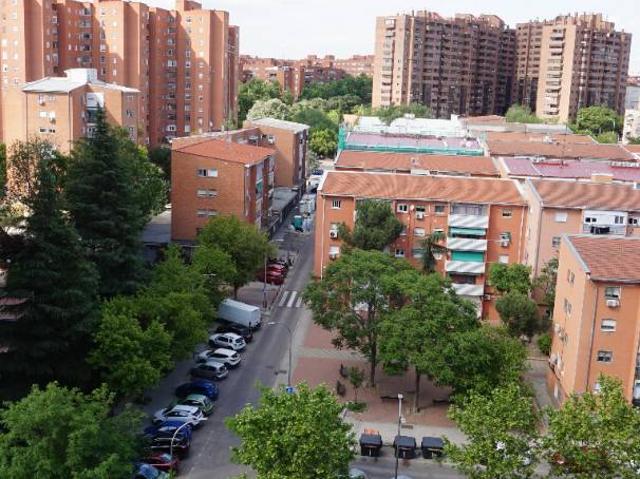 Piso en Venta en Palomeras Sureste
