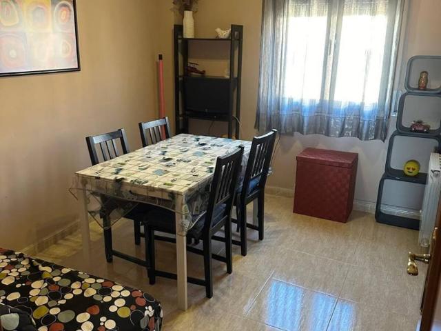 Piso en Venta en Palau solità i Plegamans