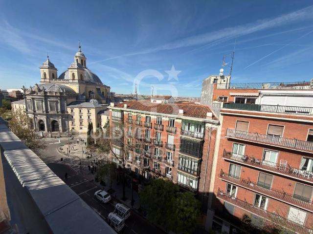 Piso en Venta en Palacio