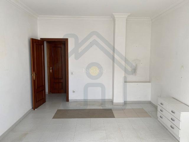 Piso en venta en Palacios y Villafranca Los. PISO EN EL CENTRO. Pisos Palacios y Villafranca.