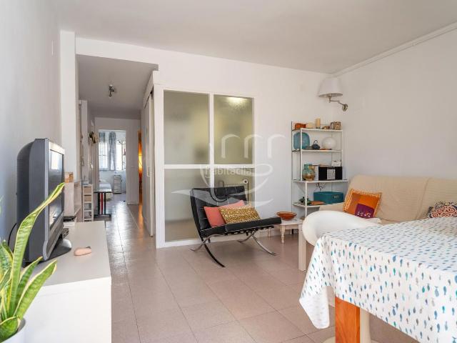 Piso en venta en Palafrugell, La Punxa Costa Brava. OPORTUNIDAD EN EL CENTRO CON PARKING y TERRAZA. Pisos.