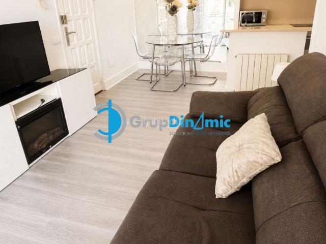 Piso en venta en Palamós, El Pedró Costa Brava. Apartamento totalmente reformado en el centro de Palamós. Pisos.