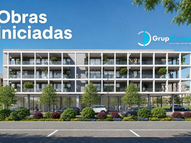 Piso en venta en Palamós, Sant Joan Vilarromà Costa Brava. 3 habitaciones con piscina comunitaria. Pisos.
