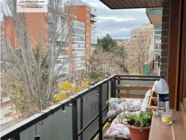 Piso en venta en Palencia, Centro. Amplio y Moderno Piso Reformado en el Corazón de Palencia. Pisos.