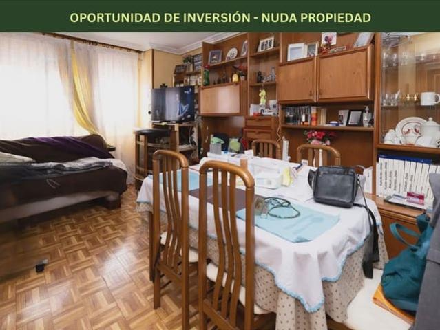 Piso en venta en Palencia, Palencia