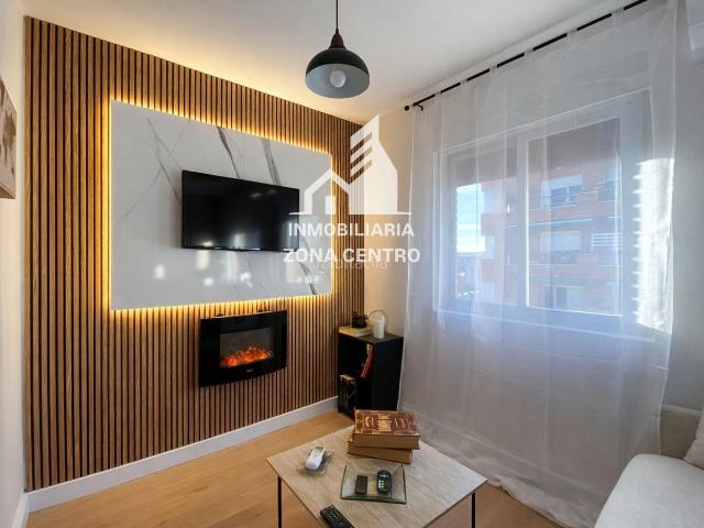 Piso en venta en Palencia, Santiago San Telmo. PISO REFORMADO EN PLAZA RABÍ SEM TOB. Pisos.
