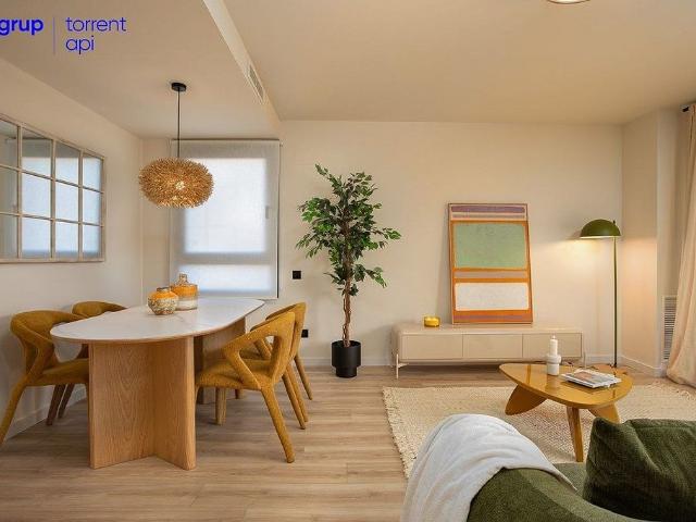 Piso en venta en Pals, de 78 m² 2 habitaciones por 315.000
