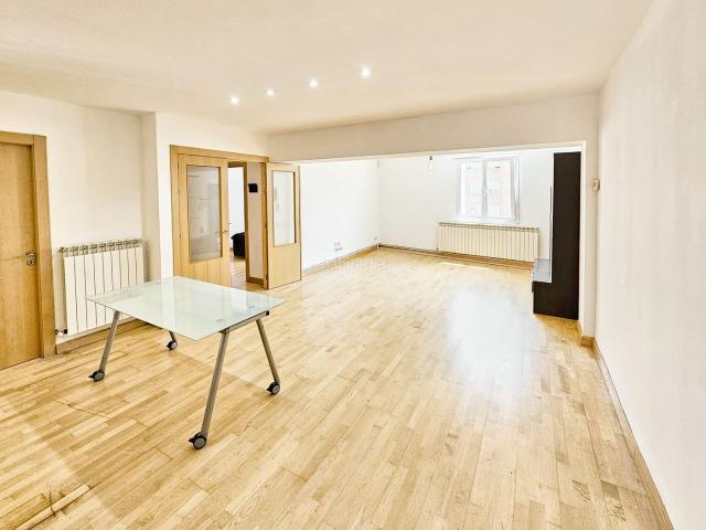 Piso en venta en Pamplona Iruña, Chantrea. OCASION SE VENDE VIVIENDA EN ANSOAIN. Pisos Pamplona.