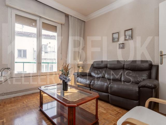 Piso en venta en Pamplona Iruña, Milagrosa. OPORTUNIDAD EN LA MILAGROSA IDEAL COMO INVERSIÓN O PRIMERA VIVIENDA. Pisos Pamplona.