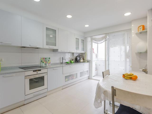 Piso en venta en Pamplona Iruña, San Juan. VIVIENDA DE 4 DORMITORIOS EN SAN JUAN. Pisos Pamplona.