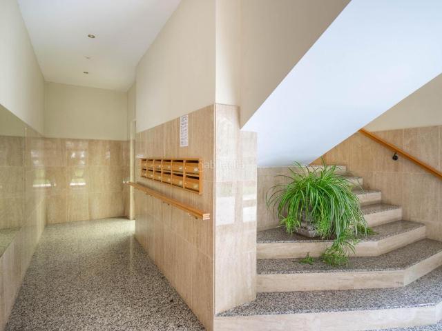 Piso en venta en Pamplona Iruña, San Juan. Ideal para vivir o invertir piso de 3 habitaciones en San Juan. Pisos Pamplona.