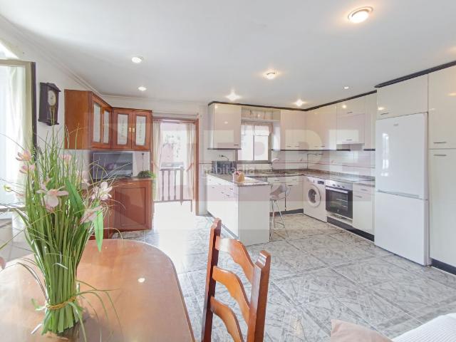 Piso en venta en Pasaia. VIVIENDA CON ENCANTO MARINERO EN EL CORAZÓN DE PASAI DONIBANE. Pisos.