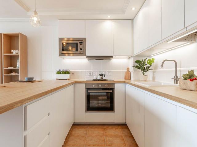 Piso en venta en Pasaia. Lo que bien empieza, bien acaba. Empieza tu vida en esta casa. Pisos.