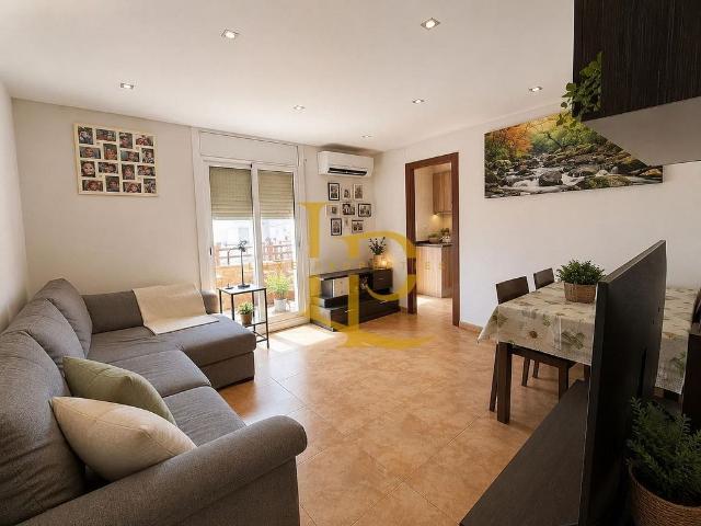 Piso en venta en pasaje Torrijos, Mataró, de 82 m² 2 habitaciones por 235.000