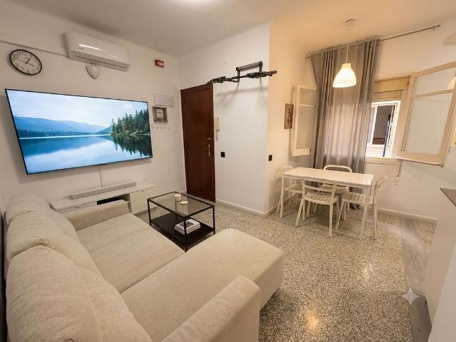 Piso en venta en pasaje De Francesc Layret, Cornellà de Llobregat, de 50 m² 2 habitaciones por 197.000