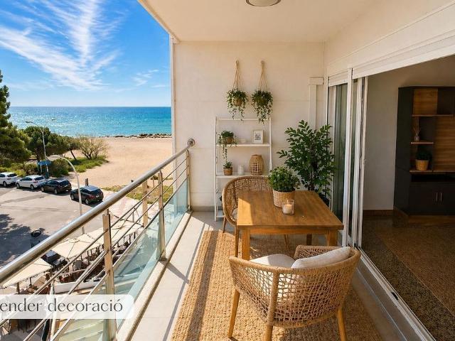 Piso en venta en paseo Marítim, Cambrils, de 51 m² 1 habitación por 220.000
