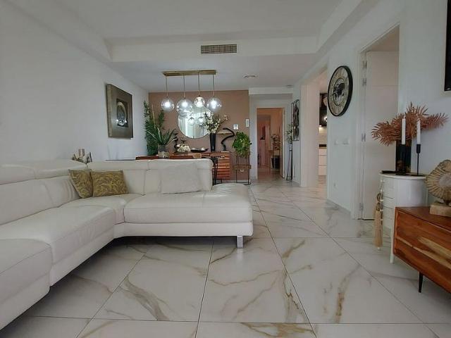 Piso en venta en paseo Marítim, Cunit, de 106 m² 3 habitaciones por 350.000 €
