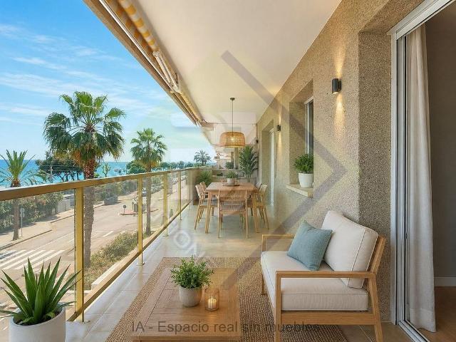 Piso en venta en paseo Marítim, Pineda de Mar, de 104 m² 3 habitaciones por 380.000