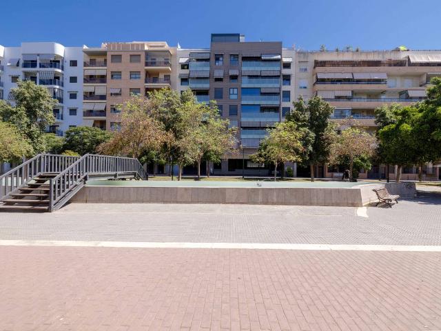 Piso en Venta en Paseo Marítimo Oeste Pacífico