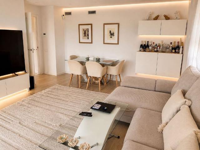 Piso en venta en paseo Antonio Machado, Sant Adrià de Besos, de 100 m² 3 habitaciones por 670.000