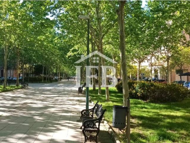 Piso en venta en Paseo Condes de Barcelona – Ideal para vivir o como inversión